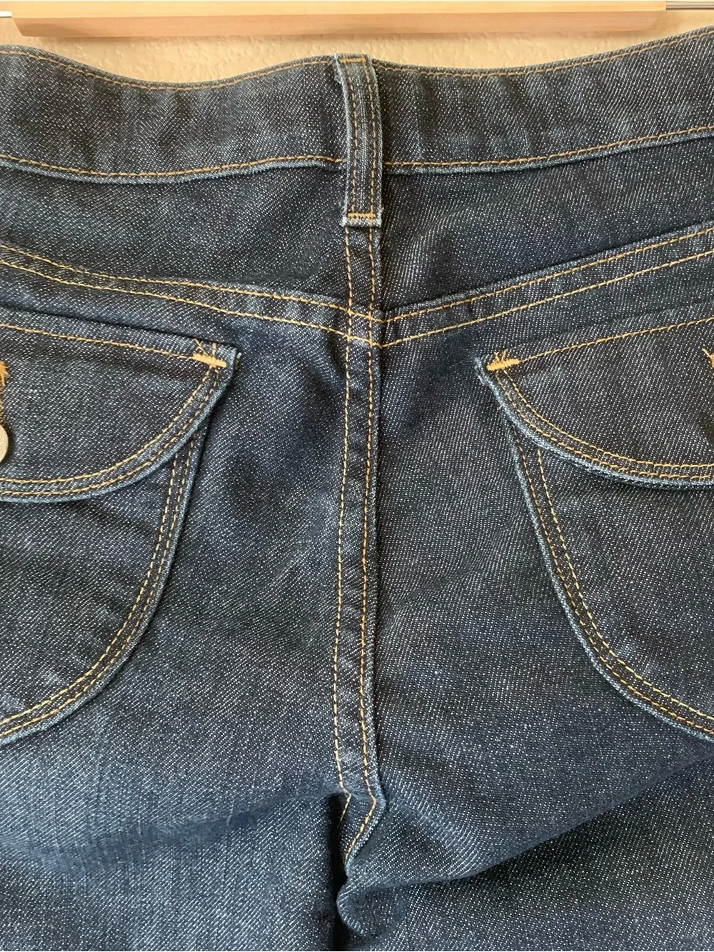 Bootcut Jeans 8P Classic Rise Dark Blue Denim Yellow Floral Cuff y2k Western